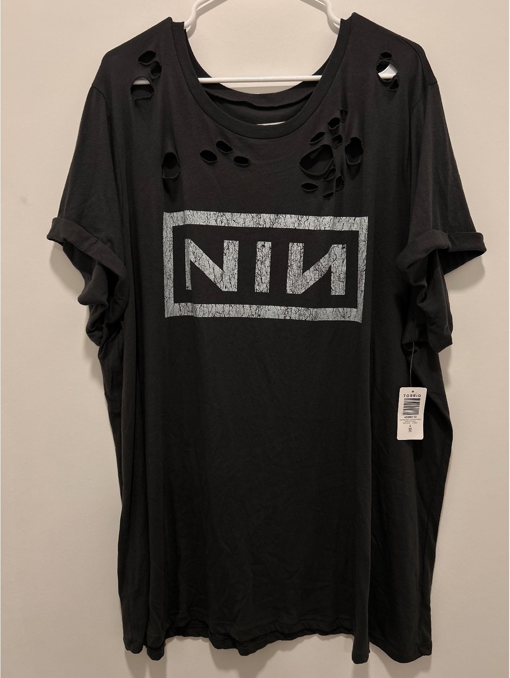Torrid Vintage Black Nine Inch Nails Band Tee Size 4X - Picture 8 of 9